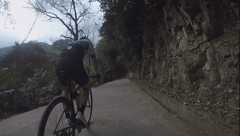 小编赛记 |草洋杯爬坡赛 1000米爬升的“欢乐”体验