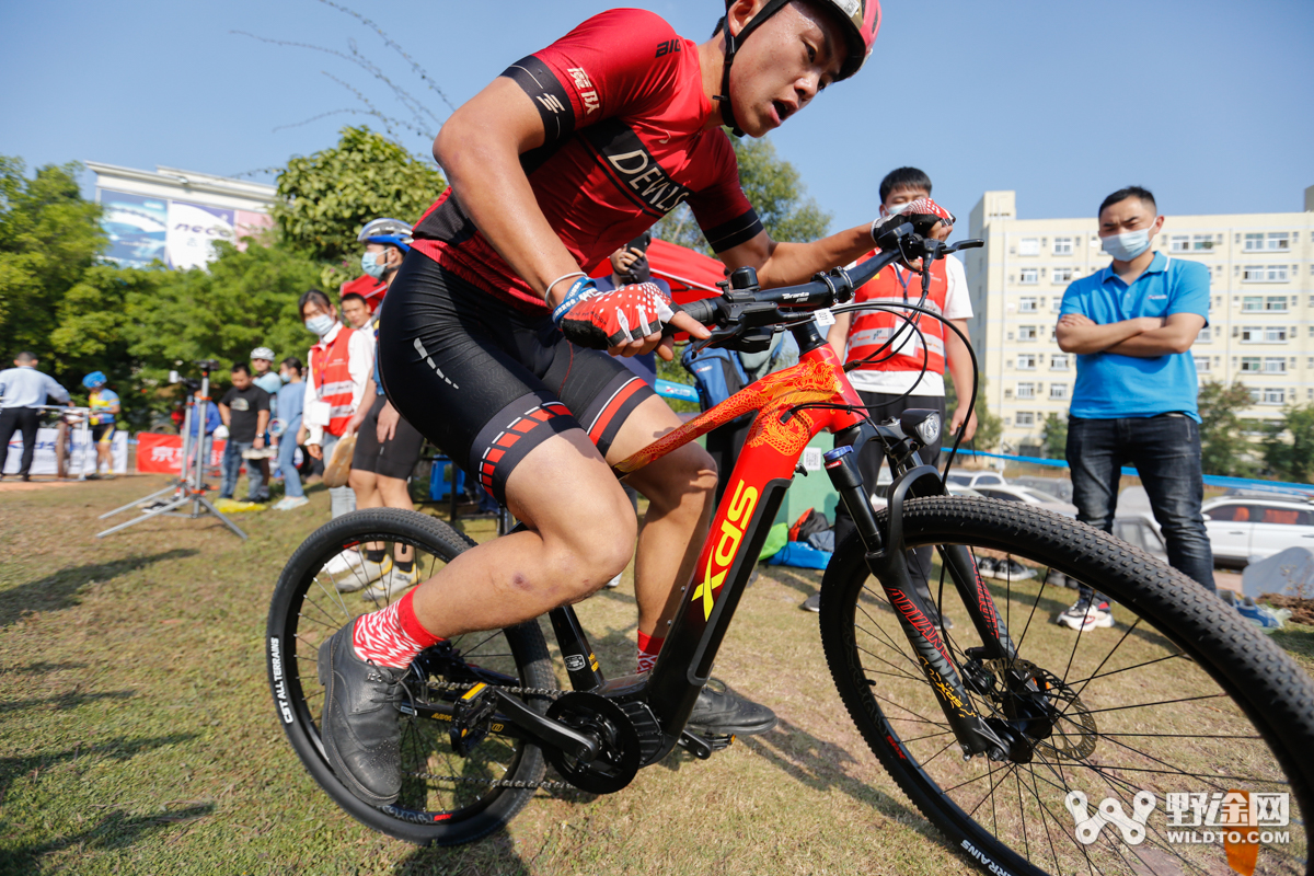 喜德盛26周年庆典：山地与电助力混合赛 郭鑫伟称雄