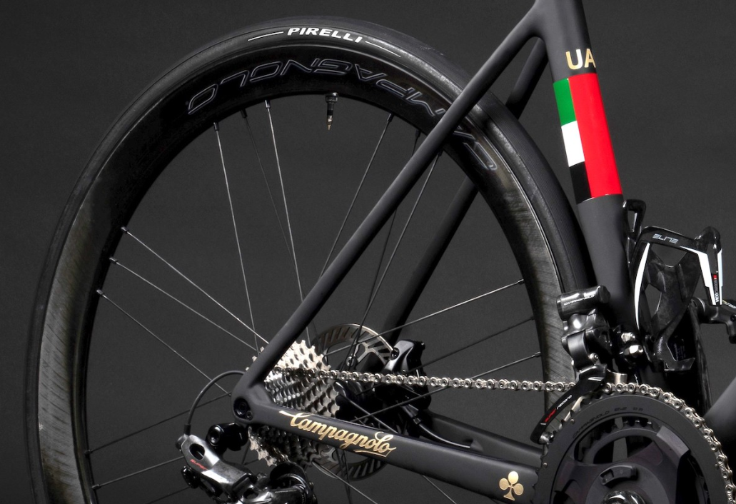 签约Colnago  倍耐力成为UAE车队轮胎赞助商