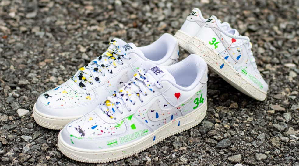 庆祝34胜 耐克为盘爷手绘Air Force 1纪念款板鞋