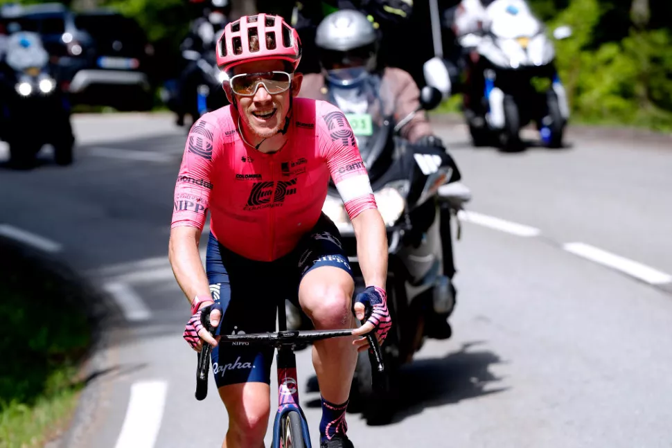 环多菲内S6 老将胜新秀 41岁巴尔韦德夺冠