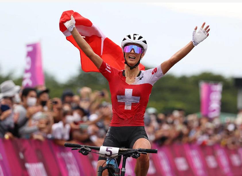 東京奧運會｜女子山地越野：泡面姐一騎絕塵 瑞士大獲全勝
