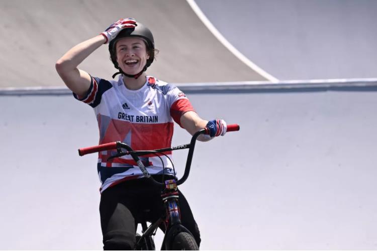 东京奥运会 | BMX自由式：英国队夺自行车项目第三金