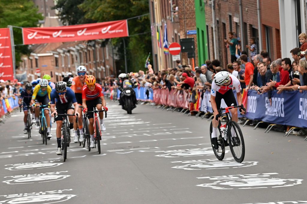 2021世锦赛 | 巴隆奇尼单飞夺U23世界冠军