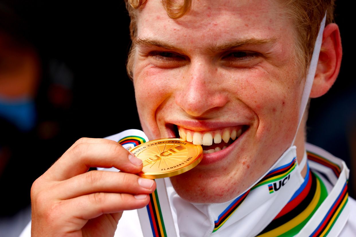 2021世锦赛 | 巴隆奇尼单飞夺U23世界冠军