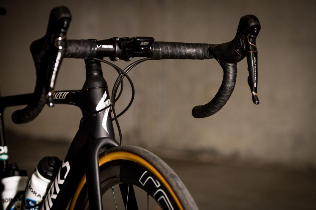 机械更可靠 萨甘选择R9120套件征战巴黎-鲁贝