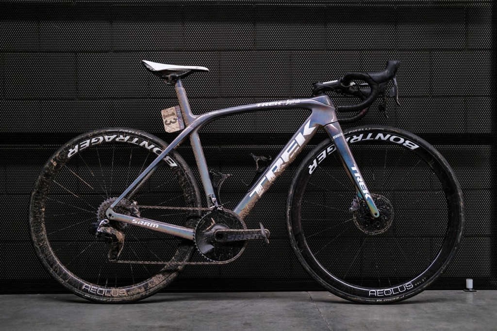 冠军战车 戴格南的“血色”Trek Domane SLR Disc