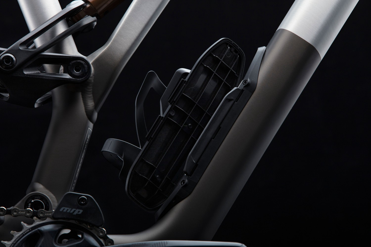 降低门槛 闪电推出铝版Stumpjumper EVO