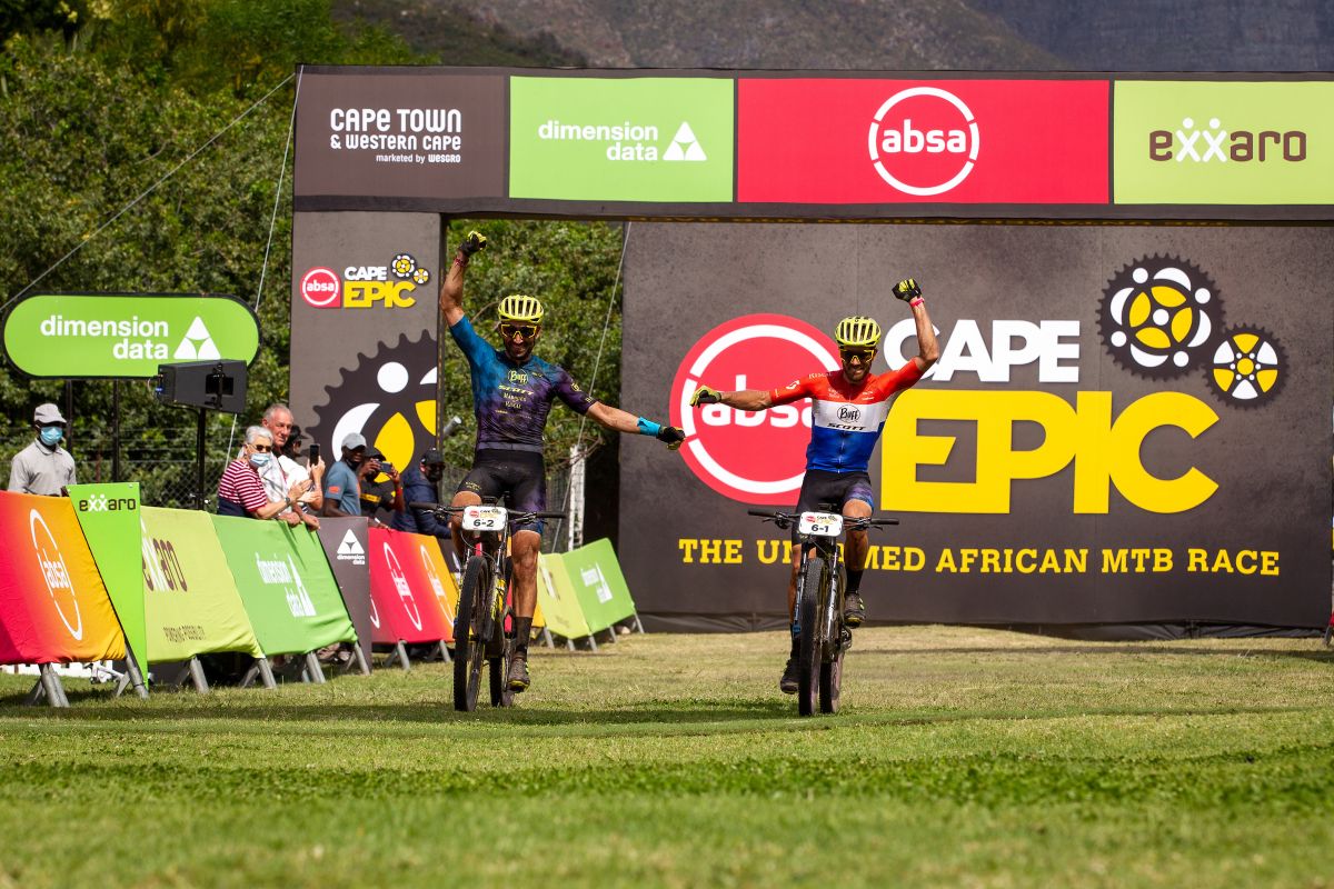 Cape Epic S4：Scott车队夺赛段 闪电女队五连胜