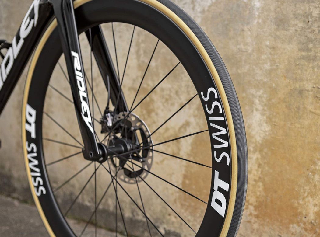 2022新赛季开启 18支世巡车队装备公开