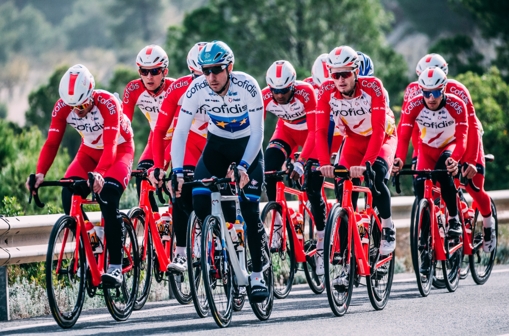 发生变化的还有,乐透车队(lotto-soudal)将继续使用ridley品牌的