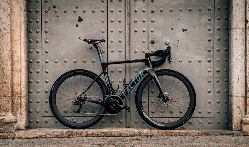 2022新赛季开启 18支世巡车队装备公开