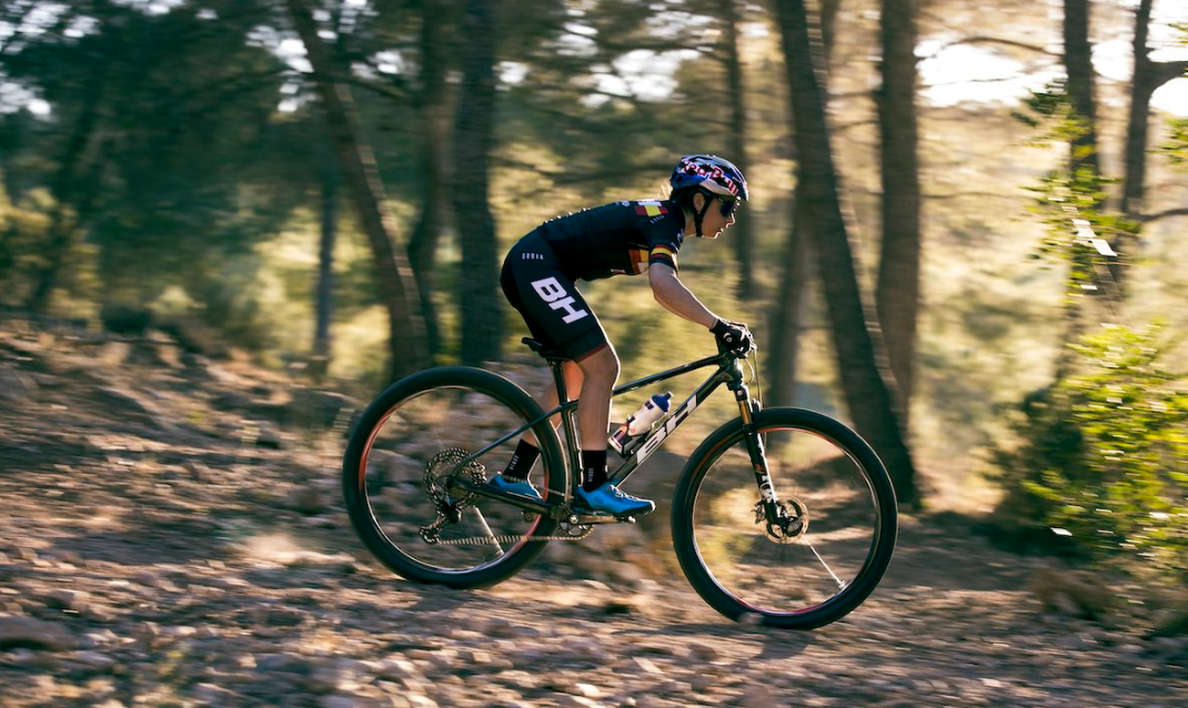 车架仅重820克  BH推出全新Ultimate EVO山地车