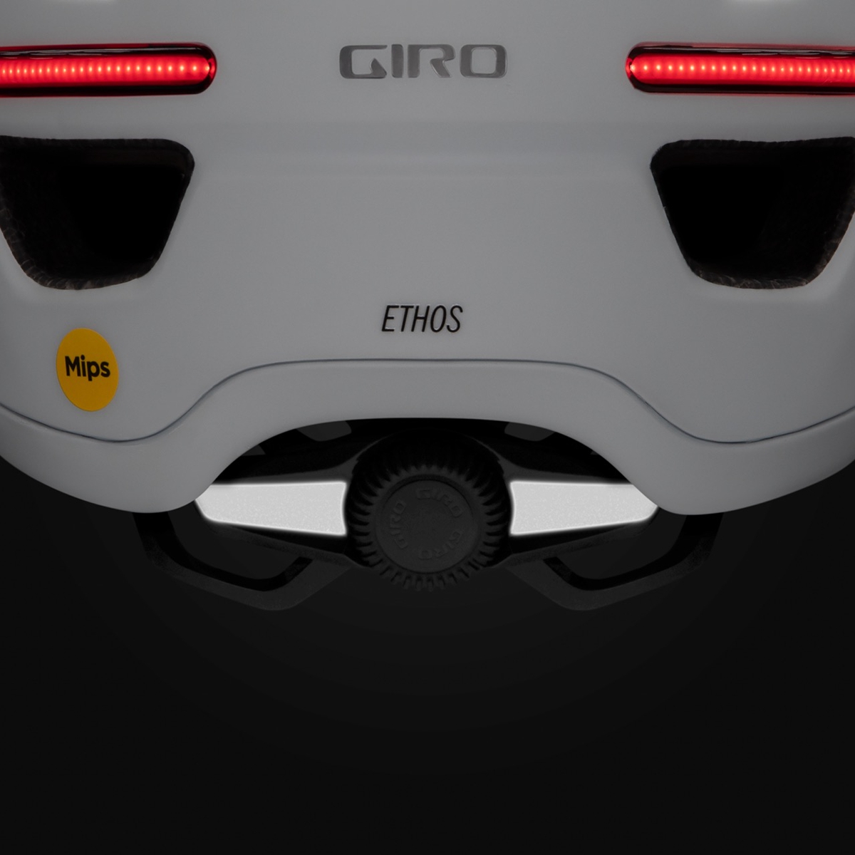 自带转向灯 Giro推出通勤头盔Ethos MIPS