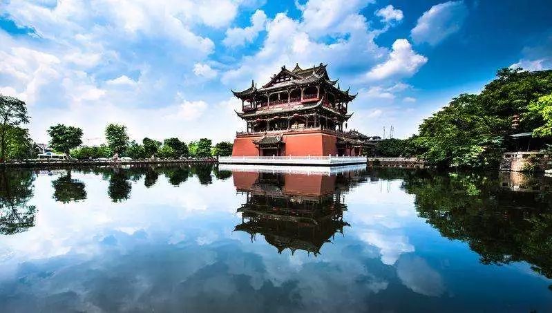 8条适合骑行旅游的路线，跨上单车去欣赏沿途的风景