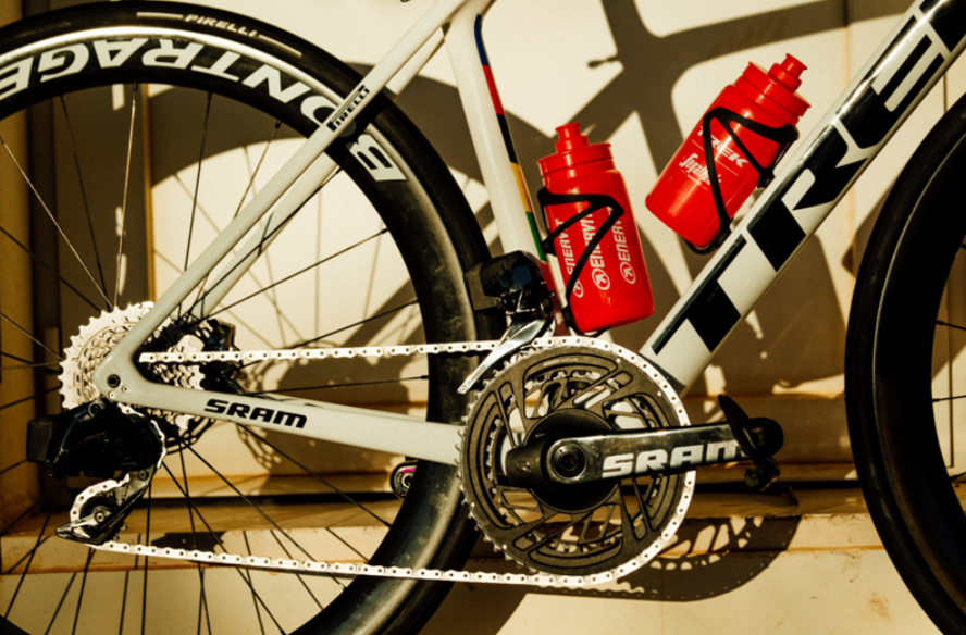 为何仅剩一支世巡车队使用Campagnolo？