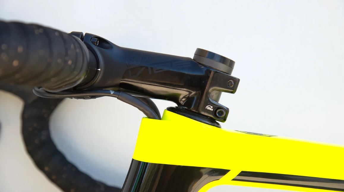 车手战车 Aevolo车队新赛季佳能戴尔战车赏析