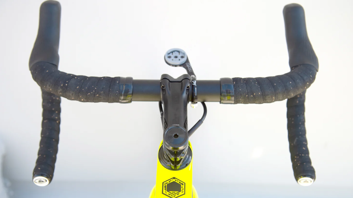 车手战车 Aevolo车队新赛季佳能戴尔战车赏析