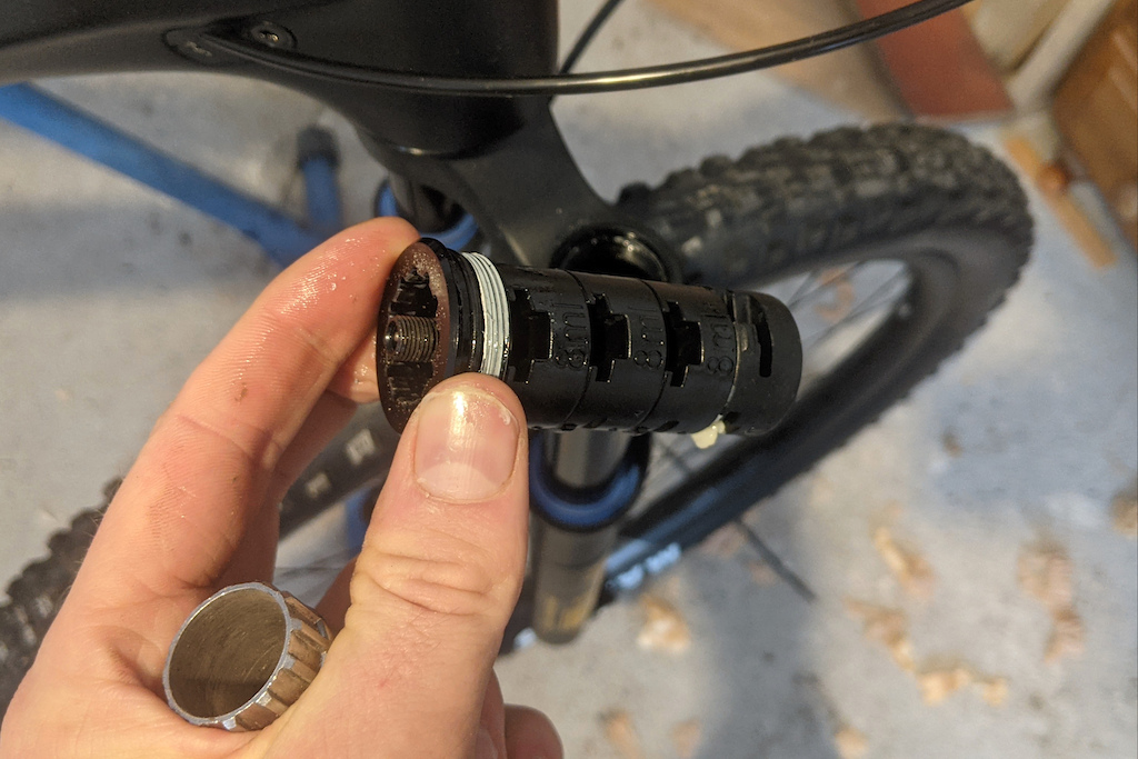 适用XC Öhlins推出短行程版RXF34前叉