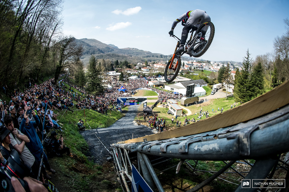 DH世界杯揭幕战：法国车手闪耀主场