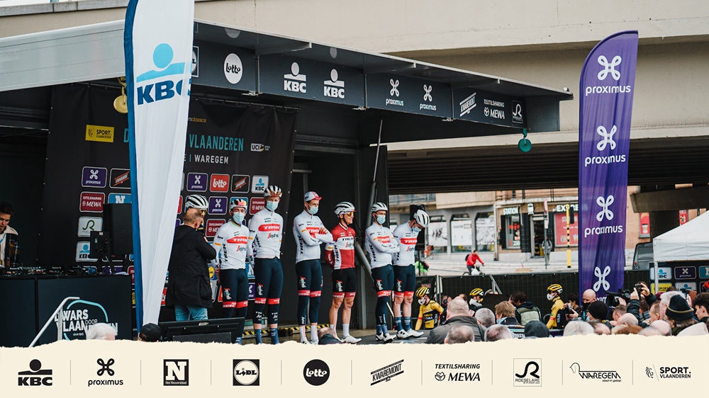 穿越弗兰德斯 | 重回巅峰 范德普尔喜提第二冠