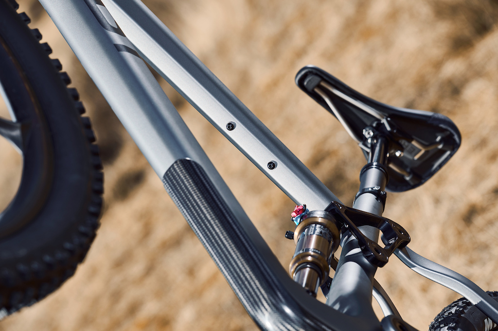 一架多用 Last推出两款全避震车