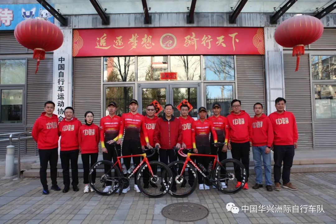 吕先景领衔四名中国车手 华兴车队首战环土耳其