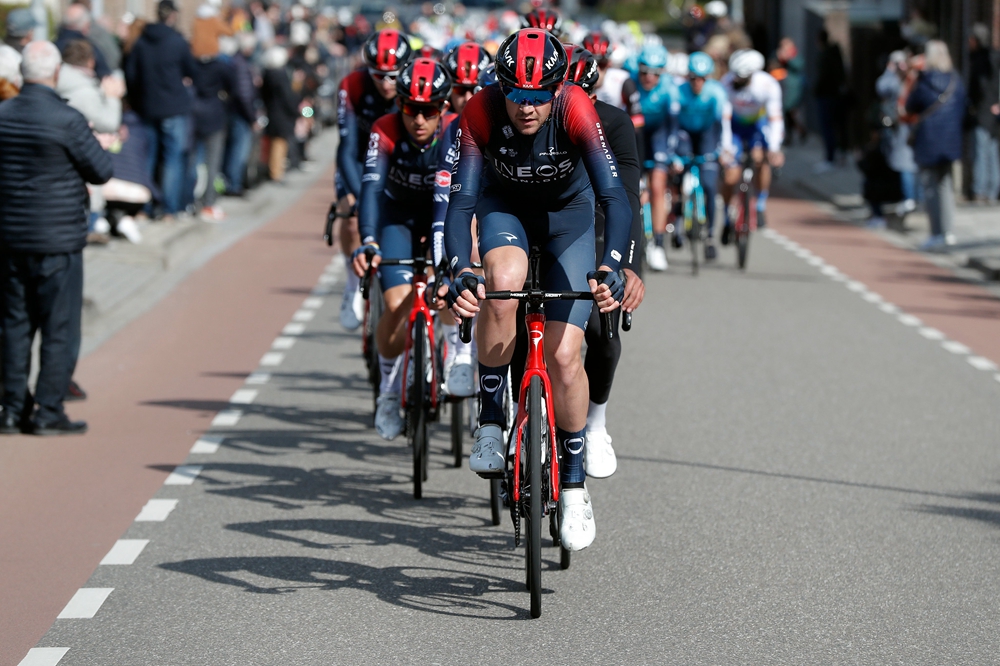 2022黄金赛 | 又见车手乌龙庆祝 挂科斯基险胜