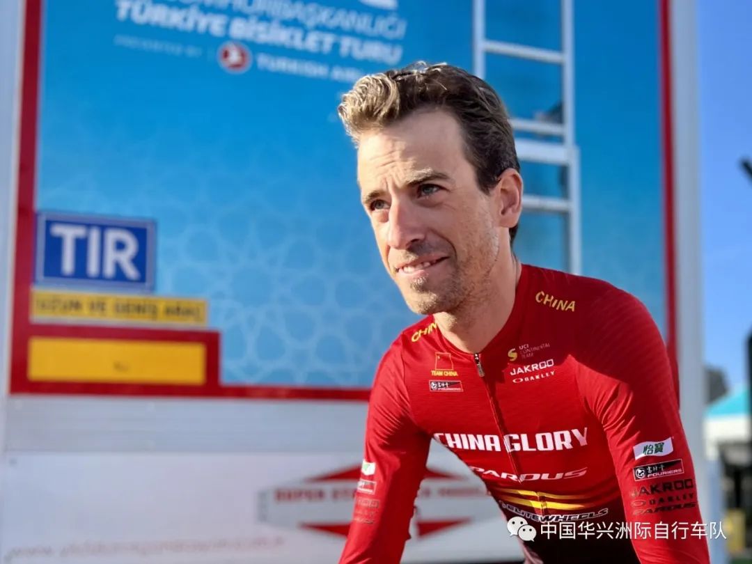 环土耳其S1：华兴队全员完赛 本内特勇猛单飞