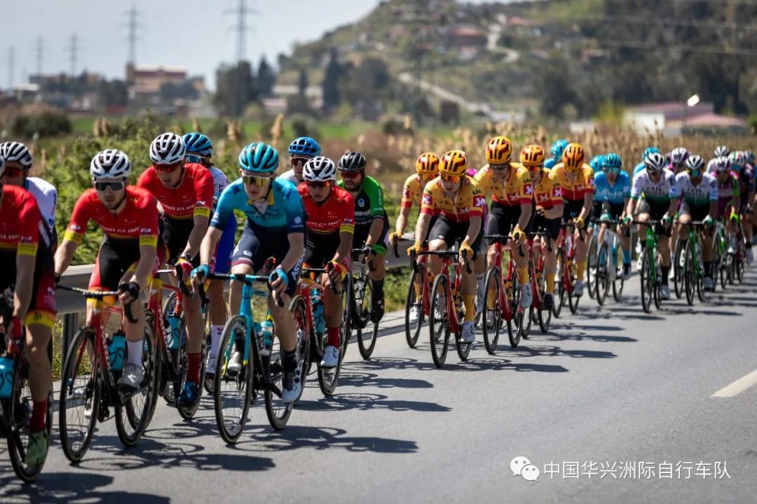 环土耳其S1：华兴队全员完赛 本内特勇猛单飞