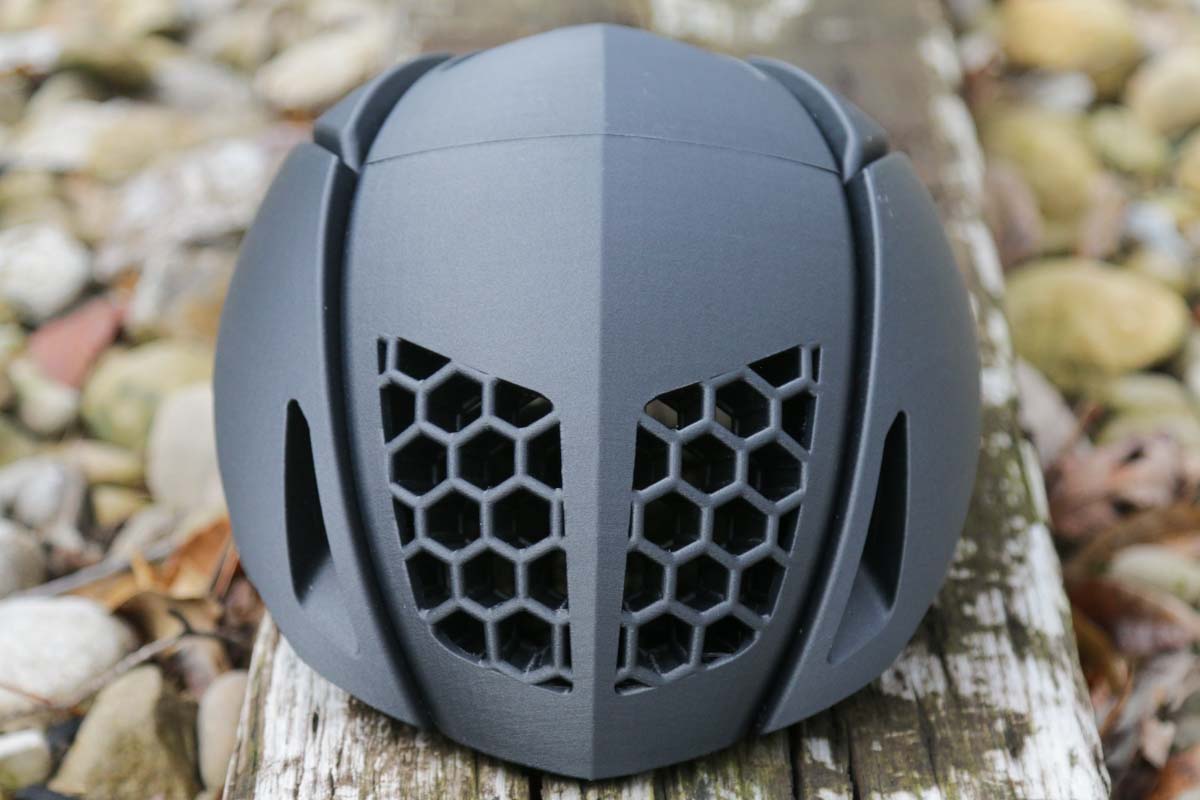 可私人定制 KAV推出3D打印头盔
