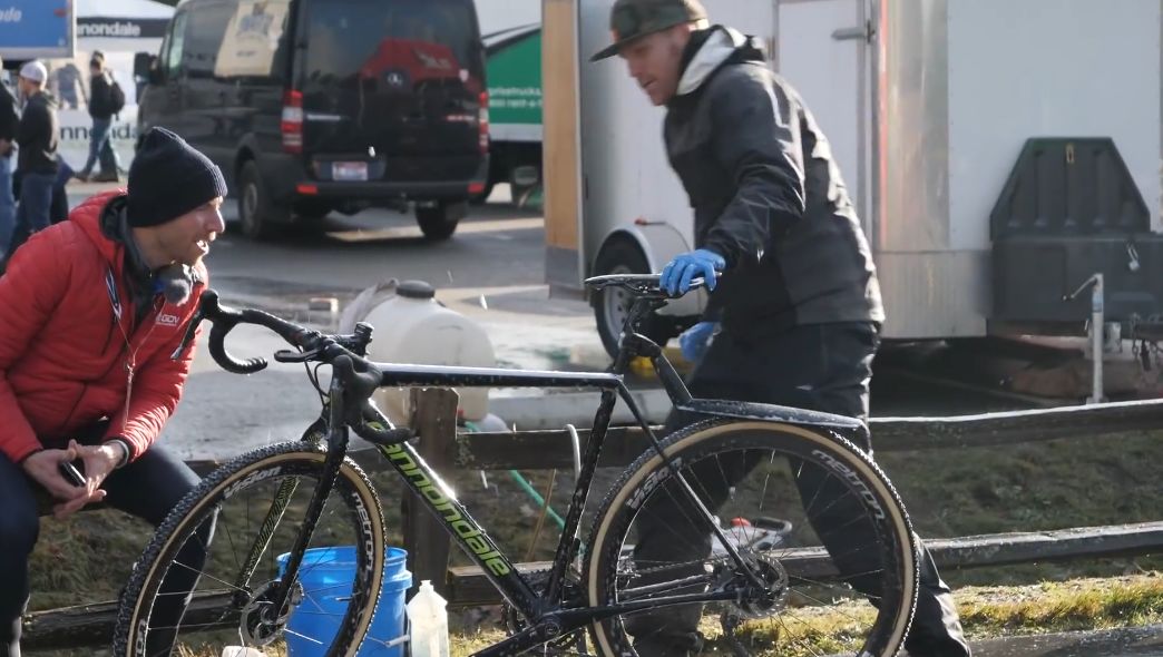 疫情無處可去？不如按世巡車隊技師說的洗洗愛車！