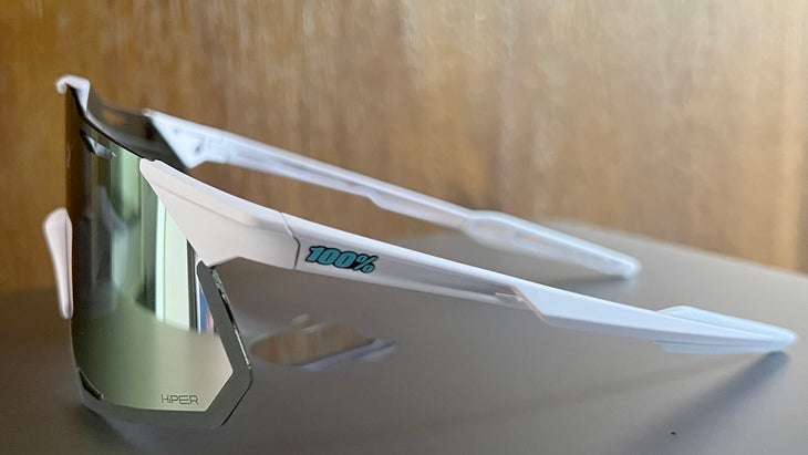 小脸福音 100%推出缩小版Hypercraft XS眼镜