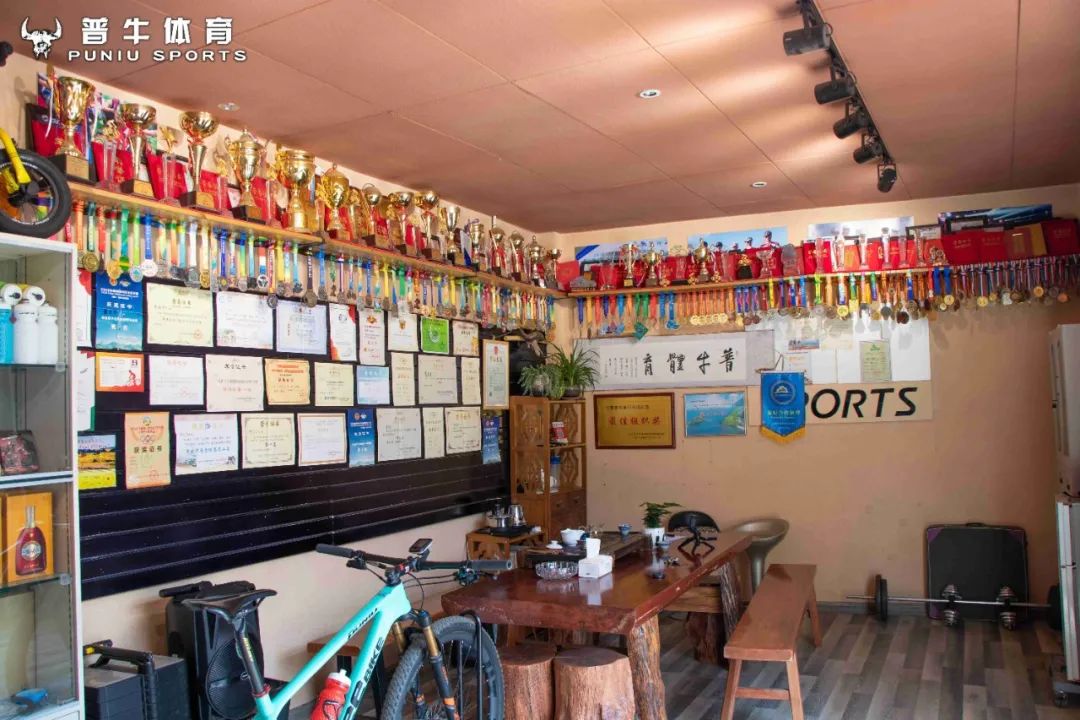 普牛歸來 30天6800公里云南珠峰大本營往返