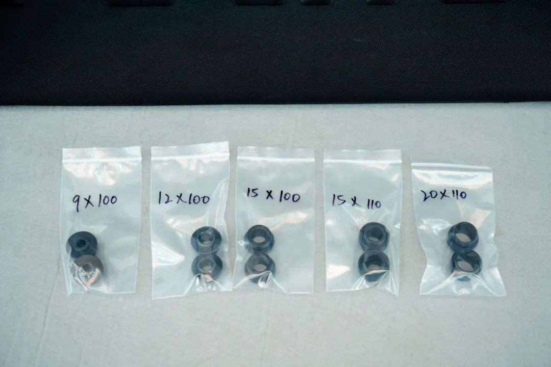 懶人拯救者：FOVNO佛羅全電動吸盤車頂架