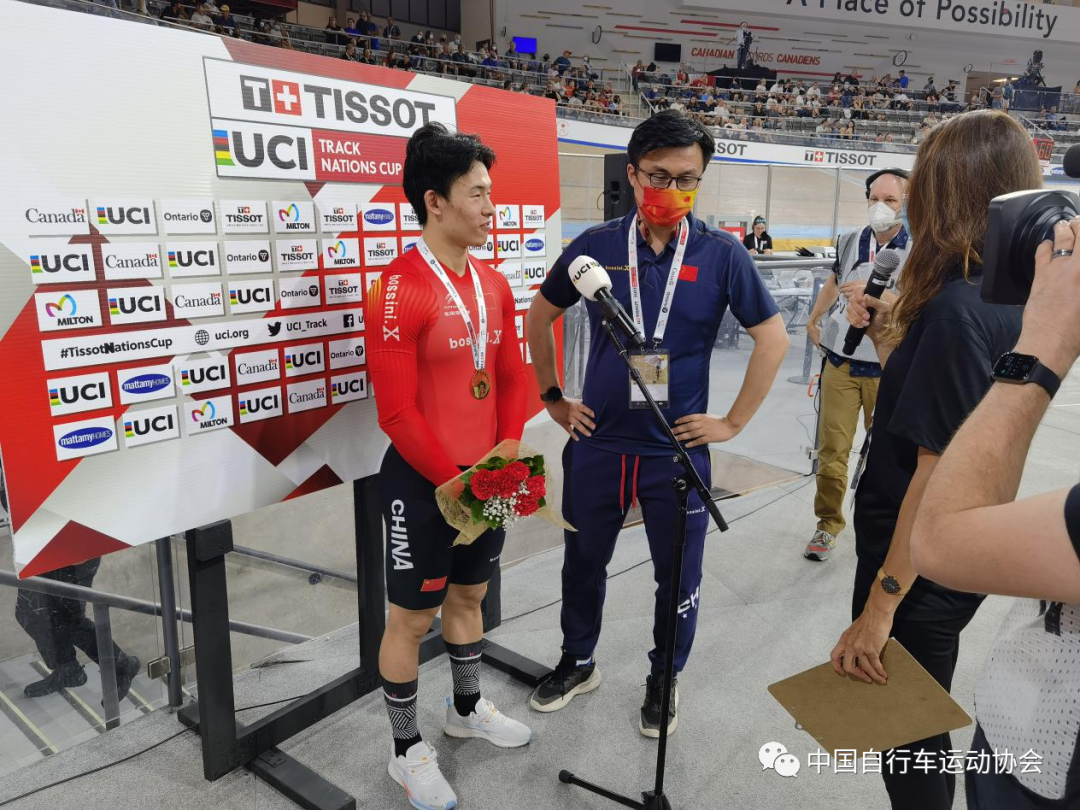 UCI场地车世界杯 薛晨曦斩男子1公里TT金牌