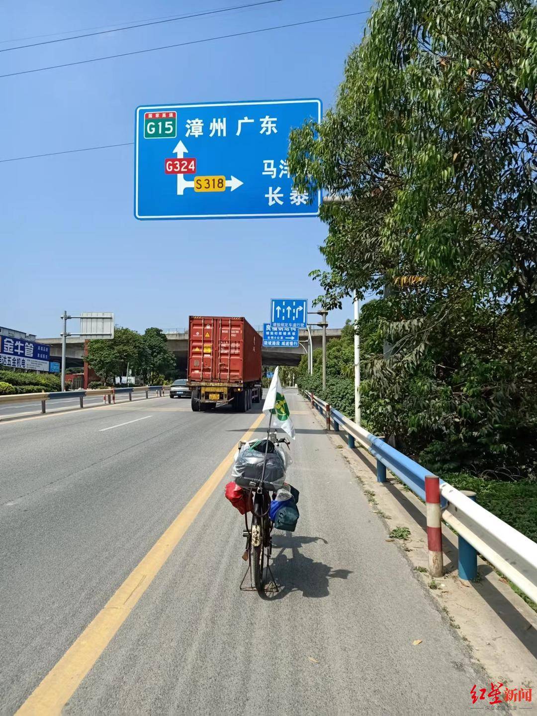 高考在即，52岁视障父亲骑行5000里为子加油！