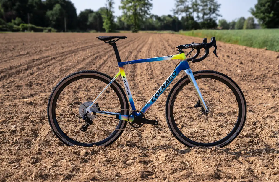 Mapei涂装再现 Colnago定制版G3-X亮相砾石赛场