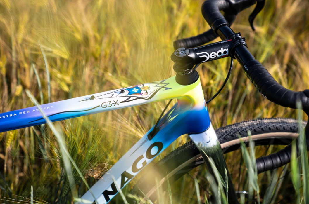 Mapei涂装再现 Colnago定制版G3-X亮相砾石赛场