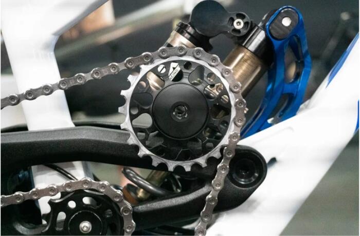 将后拨一分为二lalbikes推出内嵌式后变速器