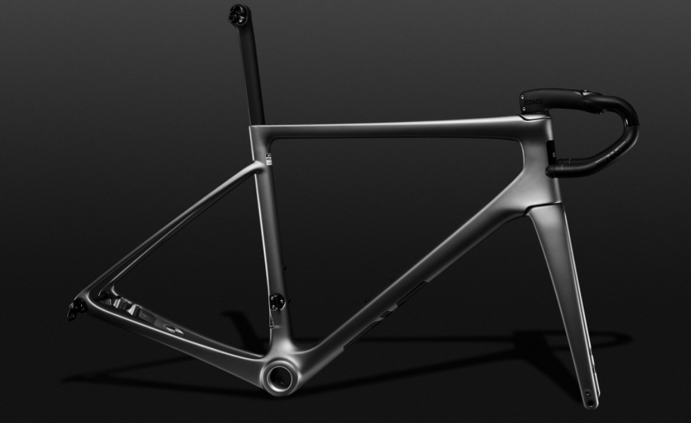 硬核气动机器enve推出melee气动公路车