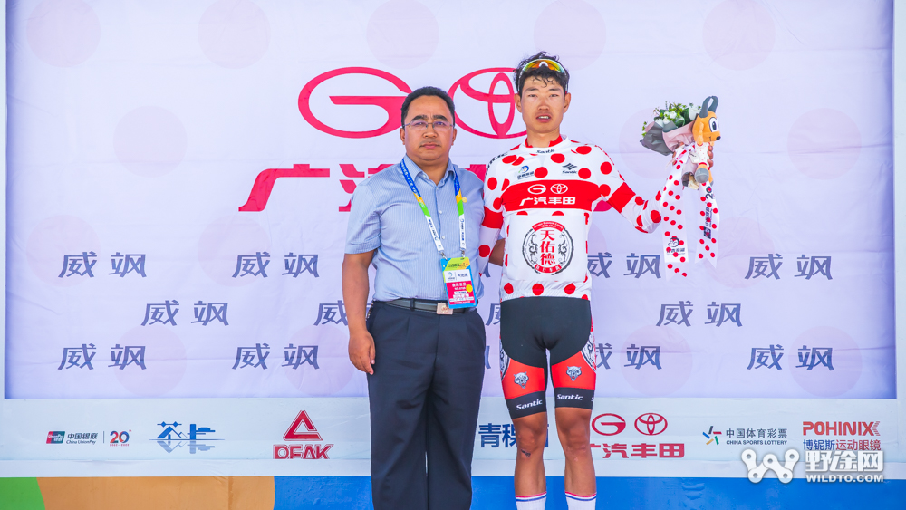 環(huán)湖賽S4 職業(yè)首勝！小將申煜濤沖贏張志善奪賽段