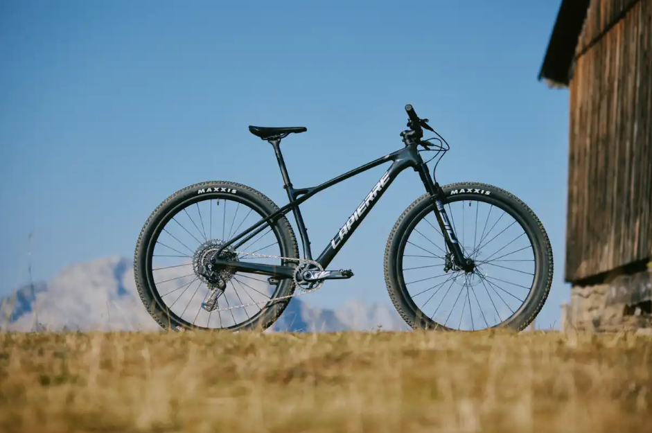 兼顾舒适与刚性  Lapierre更新Prorace硬尾山地车