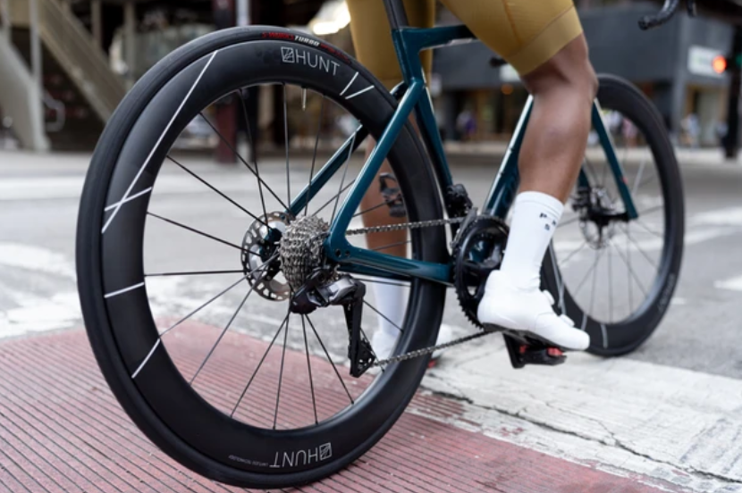 碳条新选择  Hunt推出全新Limitless公路轮组