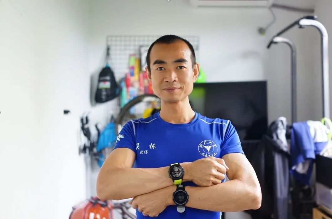 吳棟：從體育差生到鐵人三項(xiàng)，全因一個(gè)人生拷問(wèn)