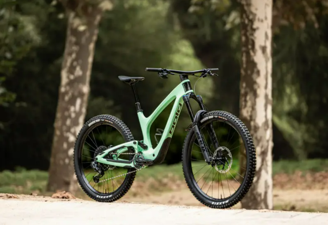 下管隐藏式后胆 Bold推出2023款Enduro车型