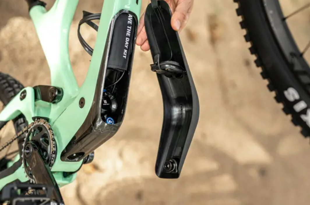 下管隐藏式后胆 Bold推出2023款Enduro车型