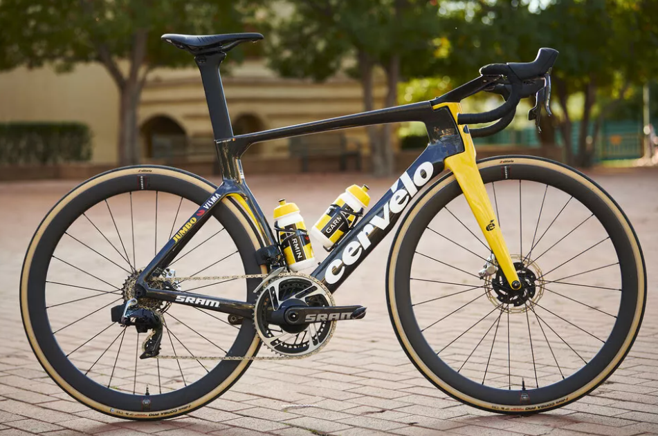 为何仅剩一支世巡车队使用Campagnolo？