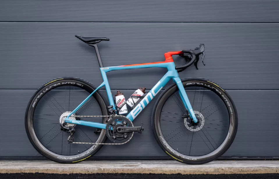 为何仅剩一支世巡车队使用Campagnolo？