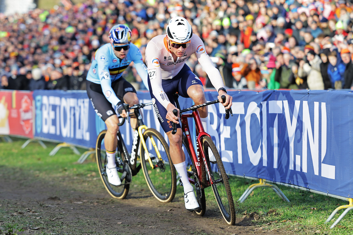 uci公路越野世锦赛两范对决范德普尔获第五冠